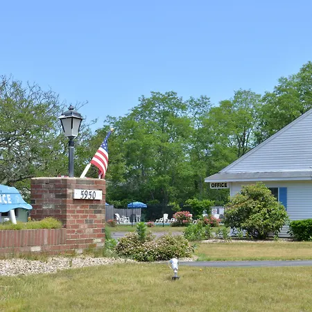 Blue Dolphin Inn-2